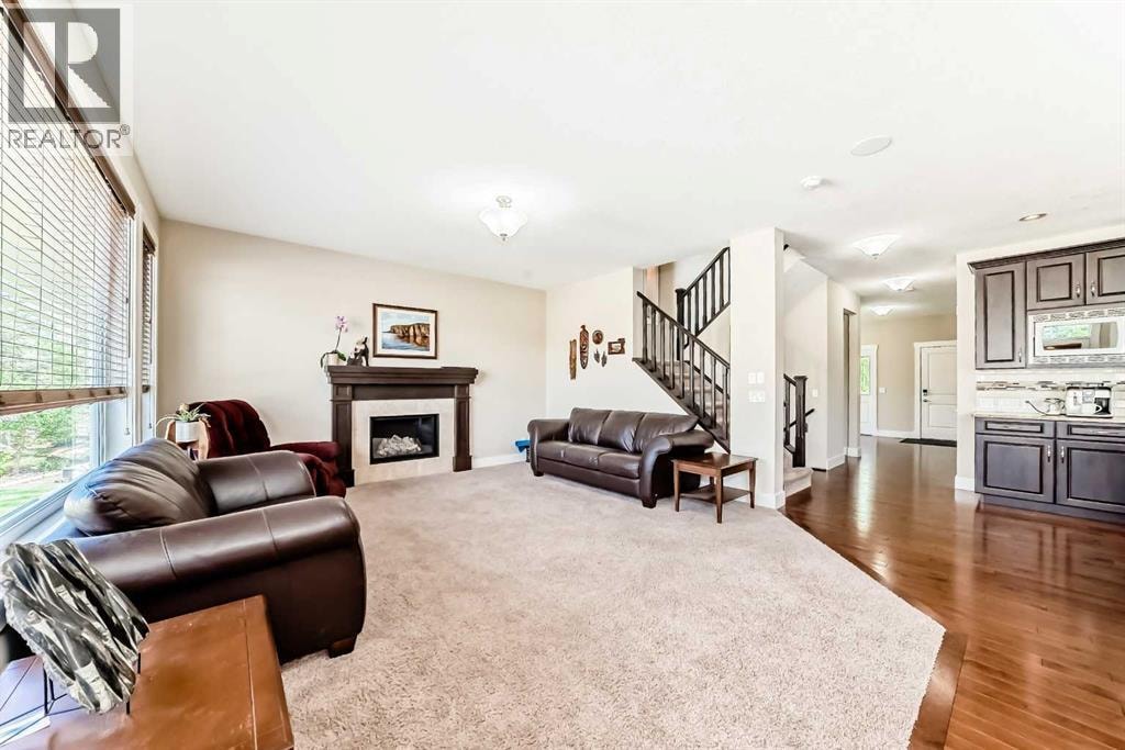 121 Drake Landing Manor — photo 19