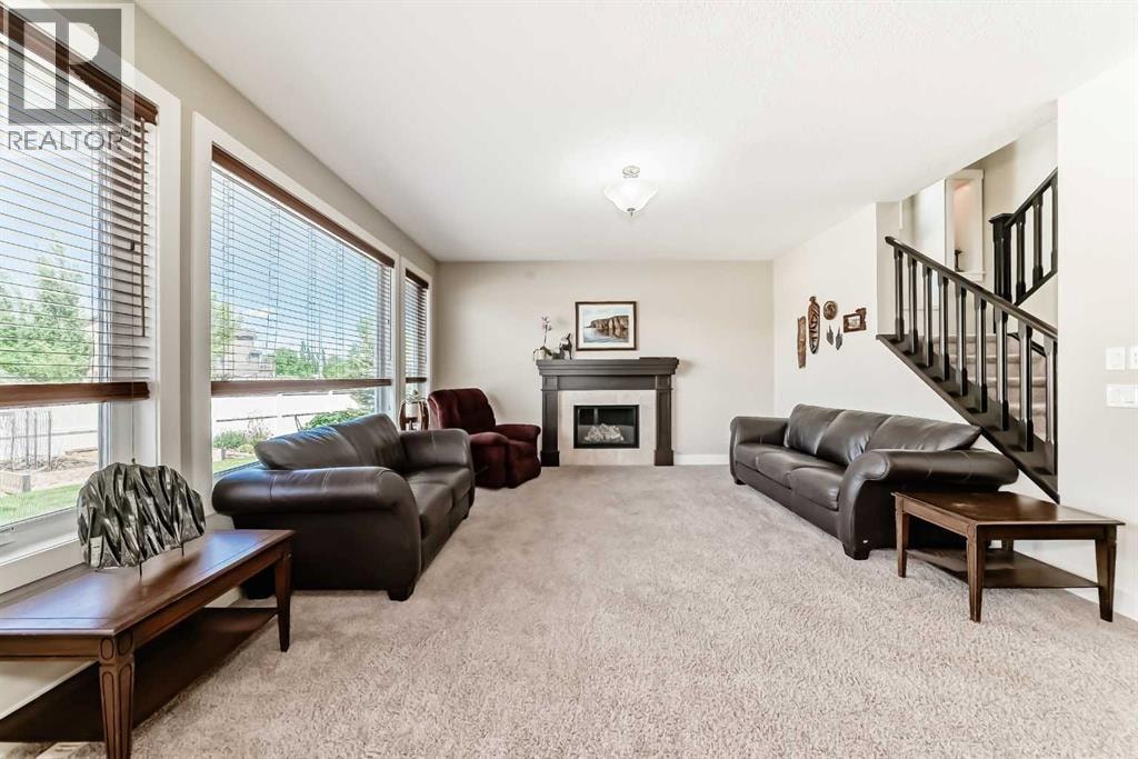 121 Drake Landing Manor — photo 17