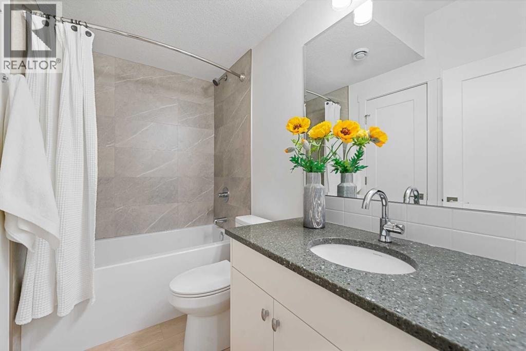 1417 41 Street SW — photo 43