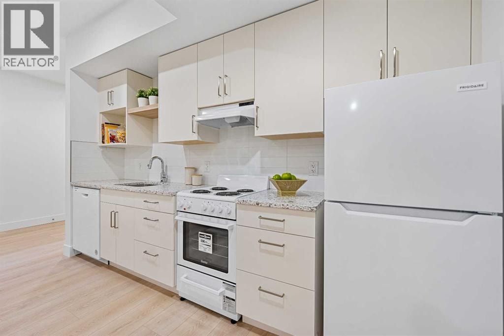1417 41 Street SW — photo 41