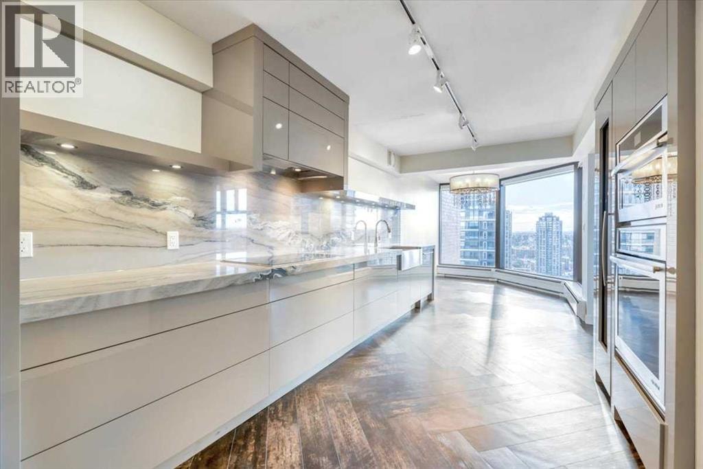 2403, 1100 8 Avenue SW — photo 10