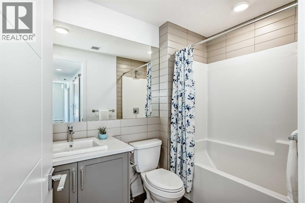 2314, 350 Livingston Common NE — photo 11
