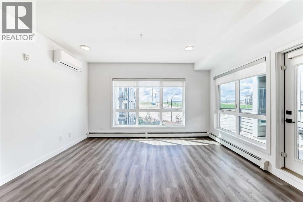 2314, 350 Livingston Common NE — photo 28