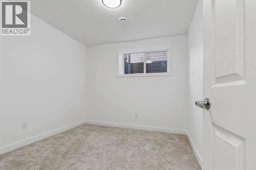 223 Carrington Circle NW — photo 32