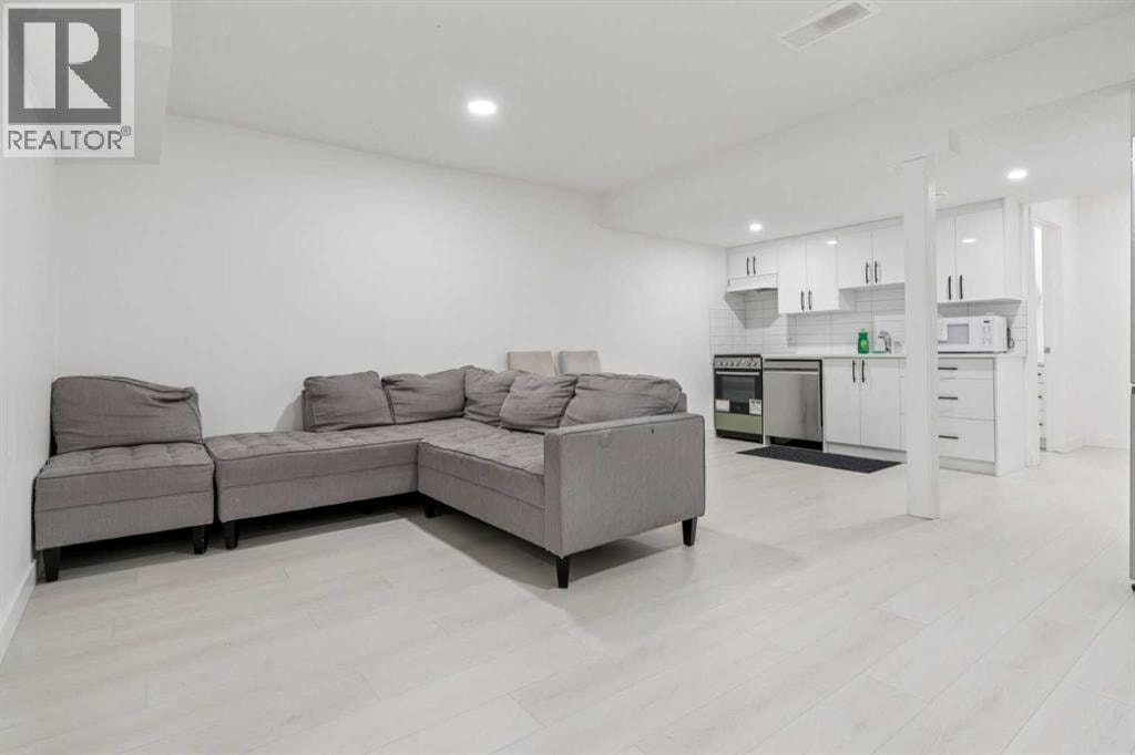 223 Carrington Circle NW — photo 29