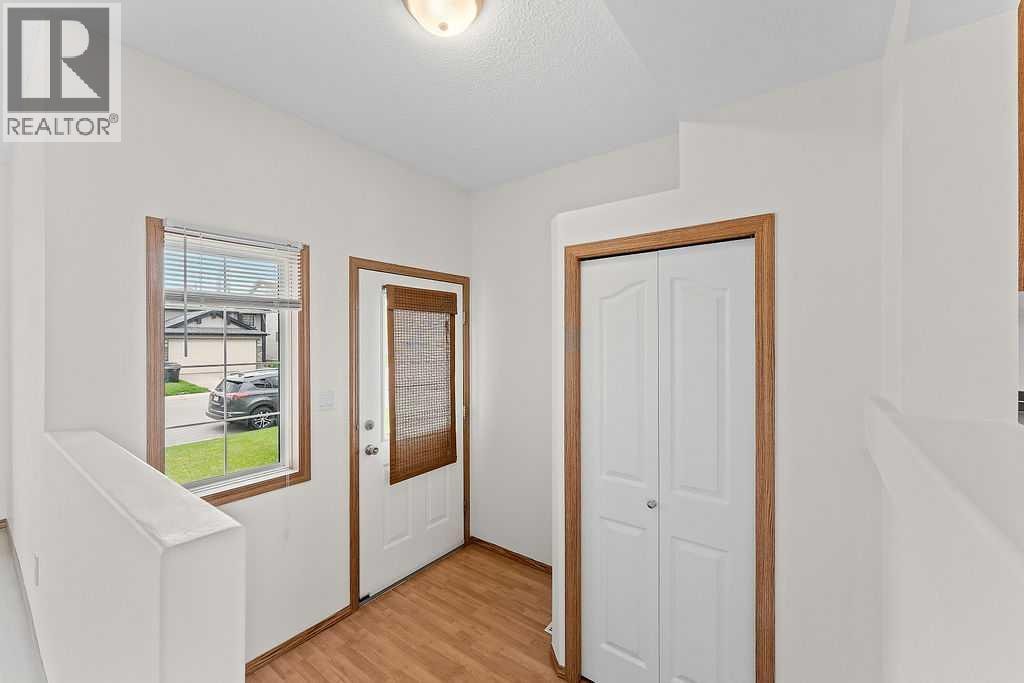 108 Everstone Rise SW — photo 3