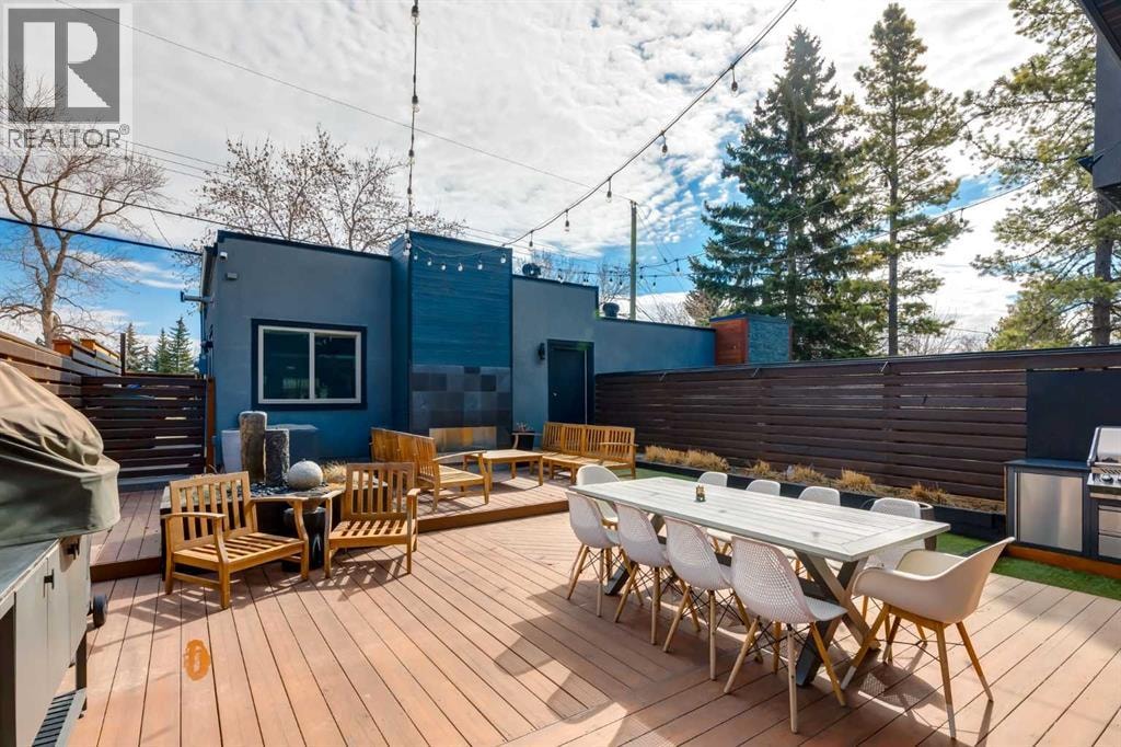 2210 Victoria Crescent NW — photo 38