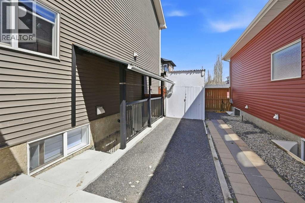 233 Aspenmere Circle — photo 39