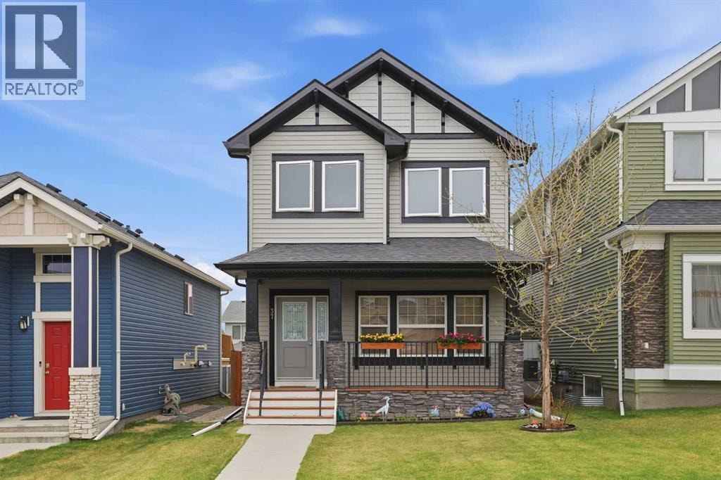 37 Nolanfield Manor NW — photo 1