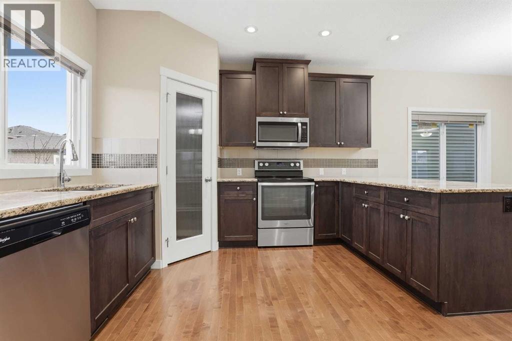 37 Nolanfield Manor NW — photo 17