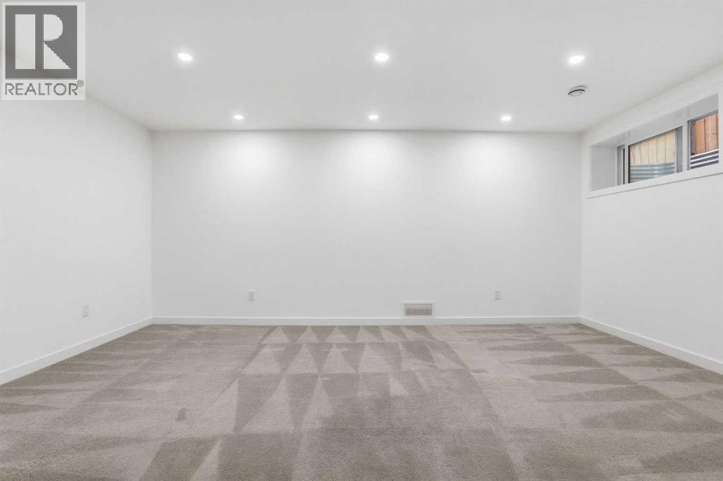 37 Nolanfield Manor NW — photo 38