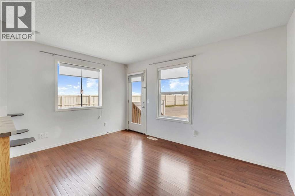 312 Saddlebrook Point NE — photo 14