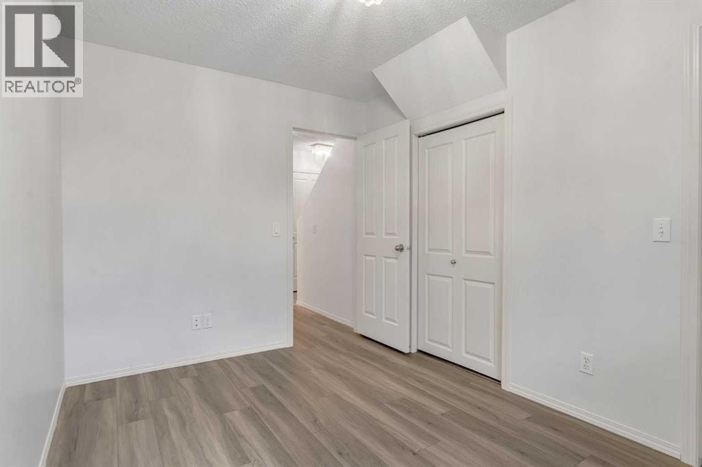 312 Saddlebrook Point NE — photo 19