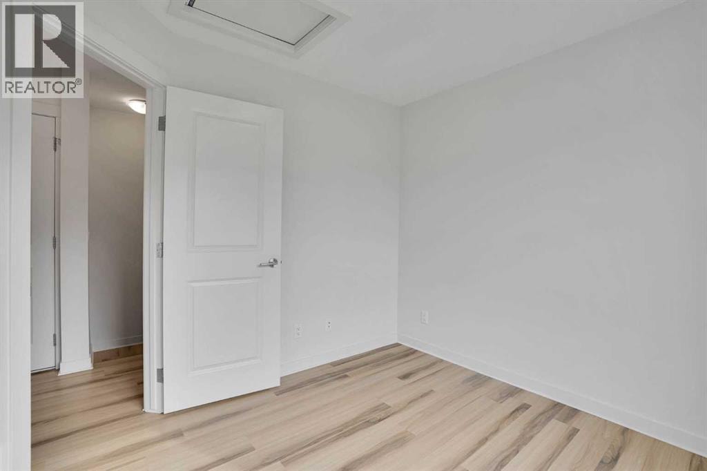 986 Sherwood Boulevard NW — photo 28