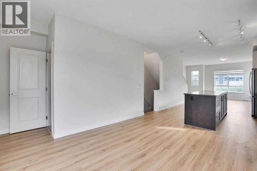 986 Sherwood Boulevard NW — photo 13
