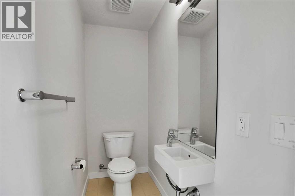 986 Sherwood Boulevard NW — photo 17