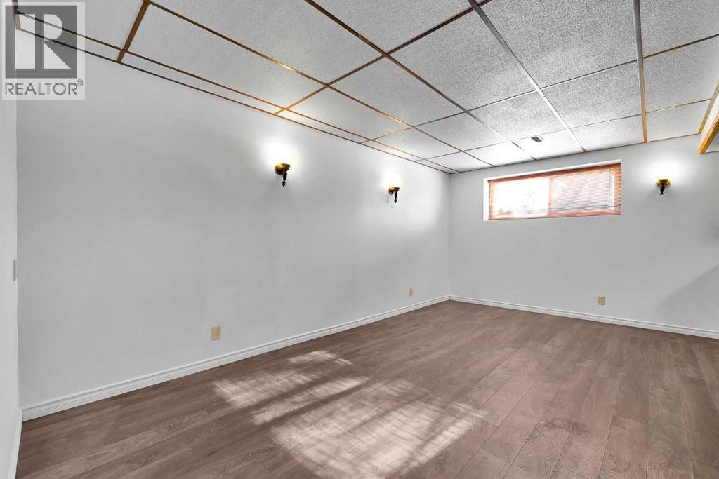 295 Edgepark Boulevard NW — photo 23