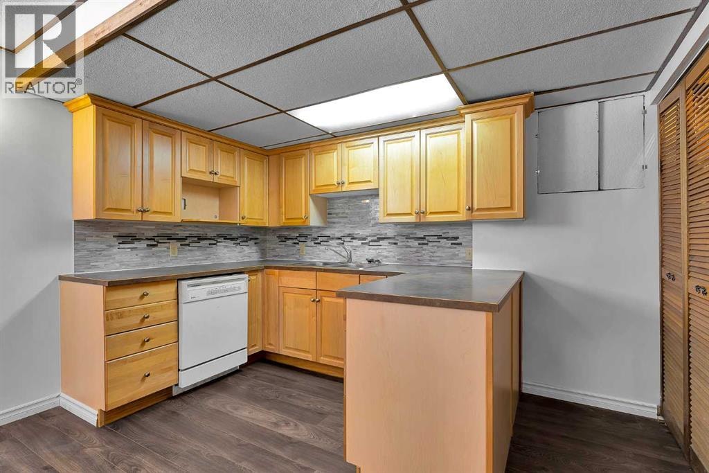 295 Edgepark Boulevard NW — photo 28