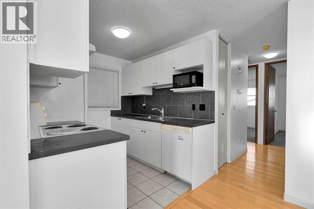 295 Edgepark Boulevard NW — photo 6