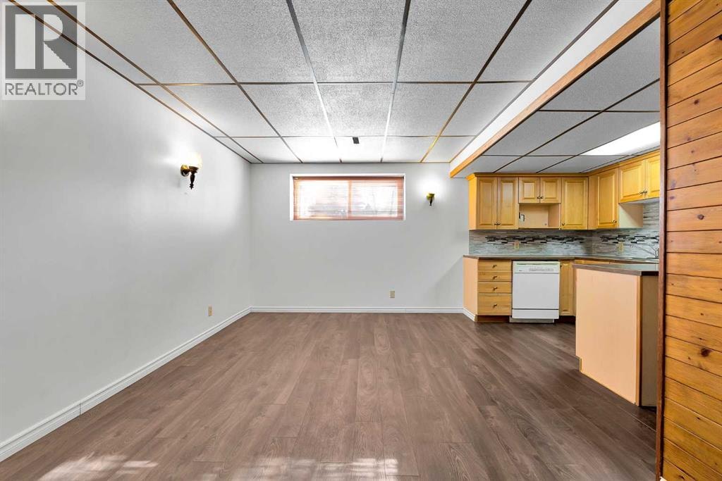 295 Edgepark Boulevard NW — photo 24