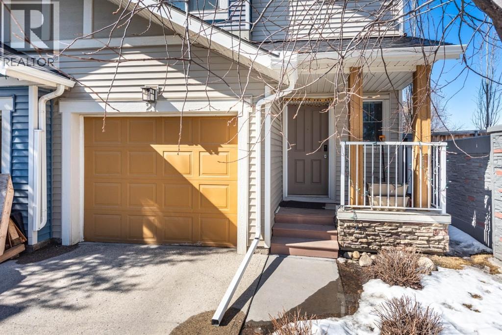 27 Sage Hill Common NW — photo 2