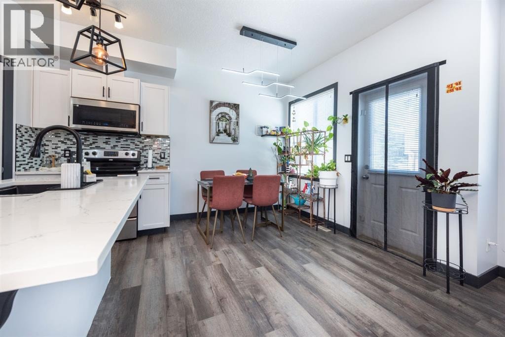 27 Sage Hill Common NW — photo 8