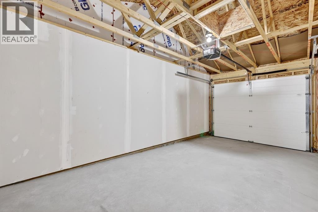 5406 6 Street SW — photo 21