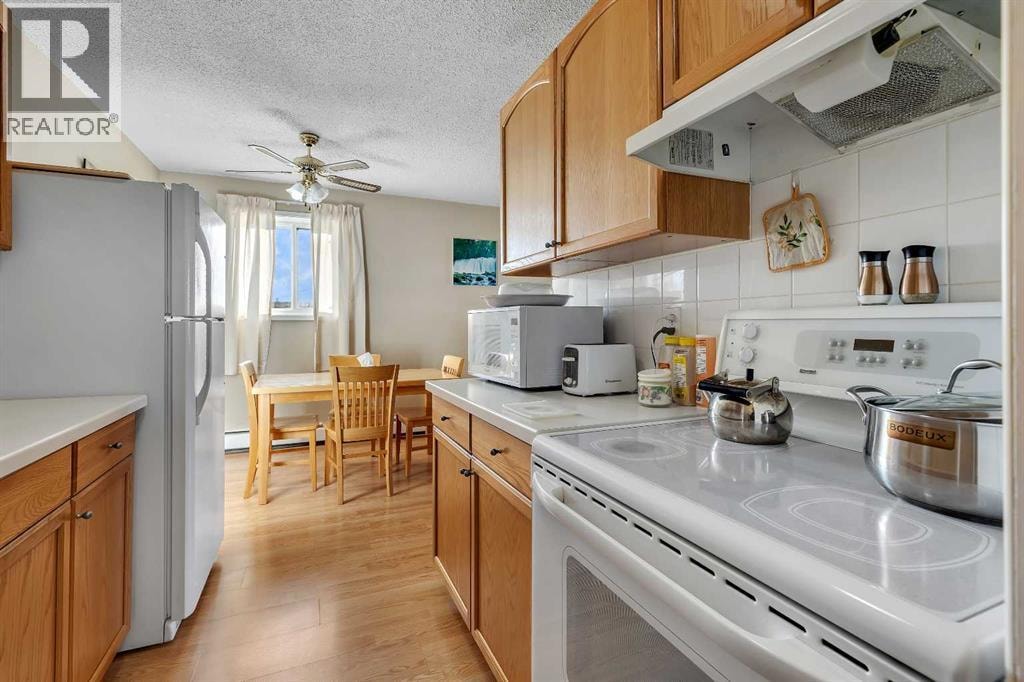 301, 6464 Travois Crescent NW — photo 8