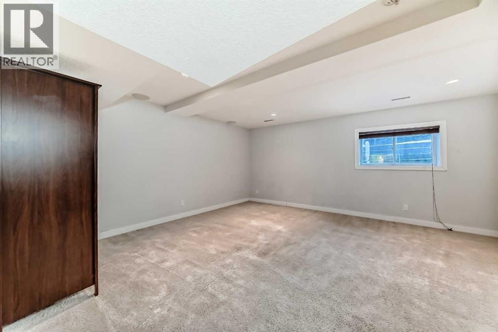 115, 300 Marina Drive — photo 33