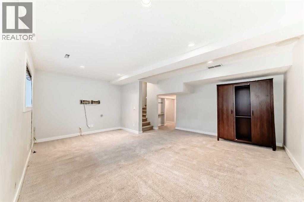 115, 300 Marina Drive — photo 35