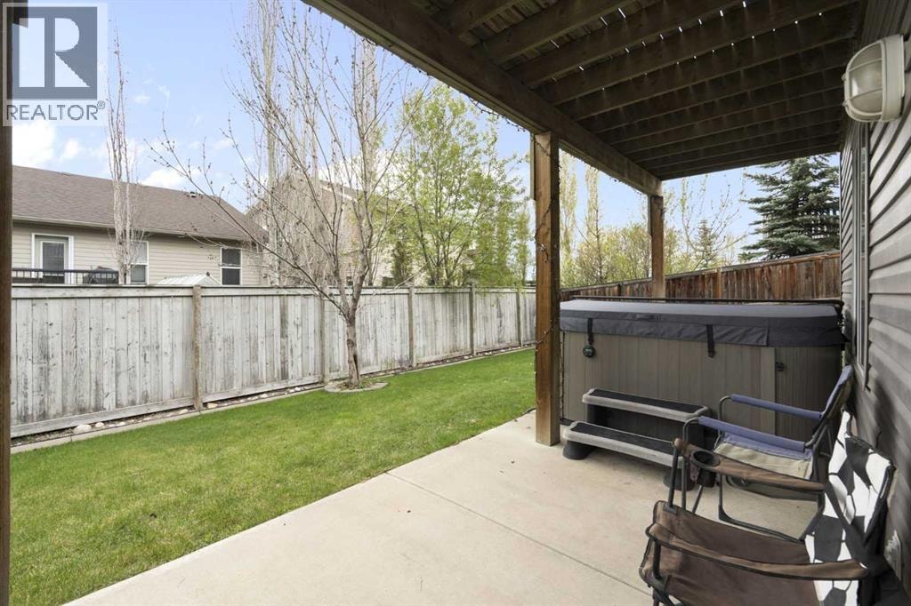 57 Thornfield Close SE — photo 40