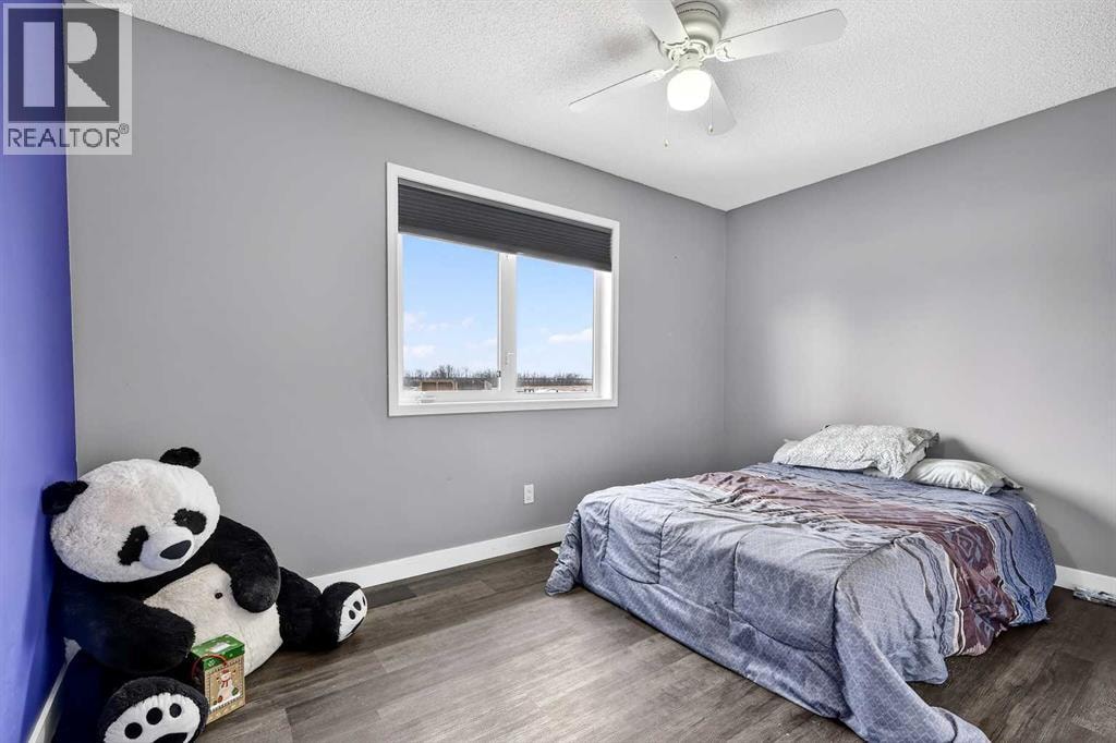 270092 Glenmore Trail — photo 31