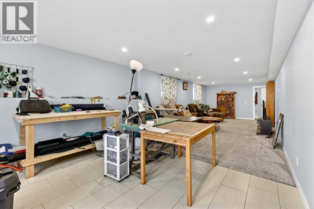 270092 Glenmore Trail — photo 33