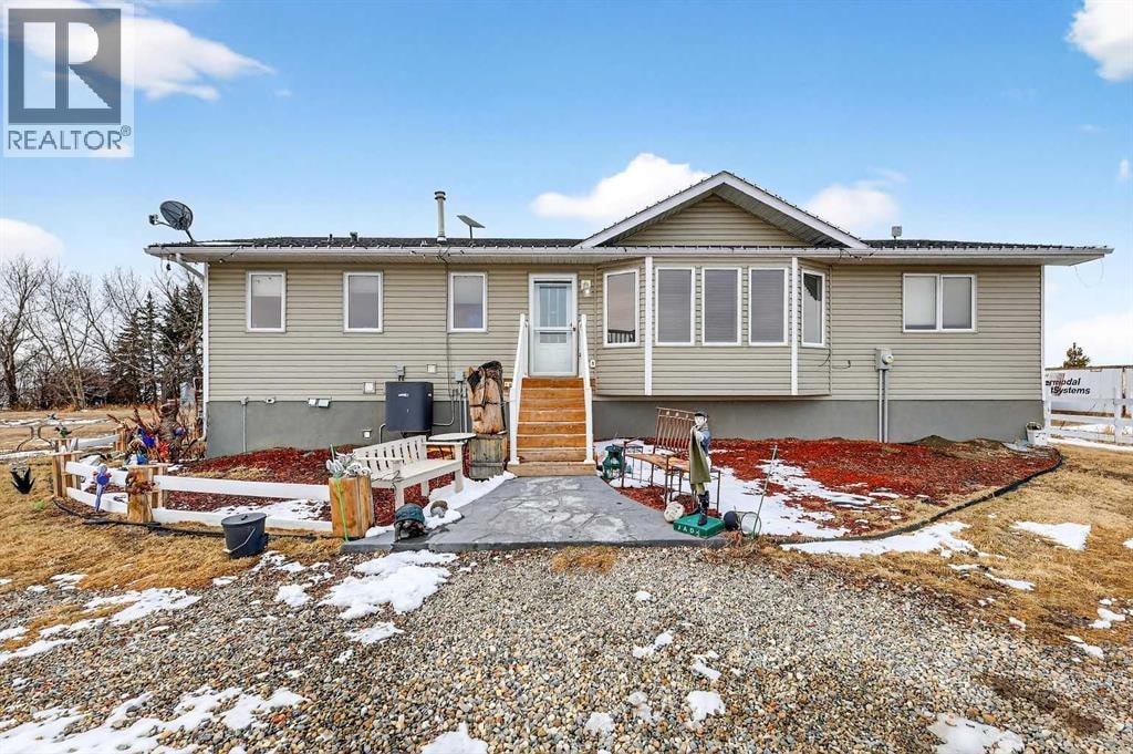 270092 Glenmore Trail — photo 48
