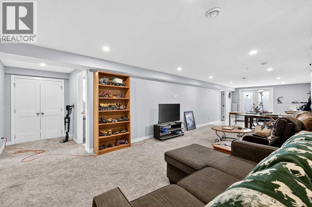 270092 Glenmore Trail — photo 36