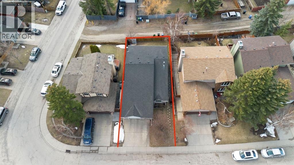 8 Hawkfield Crescent NW — photo 34