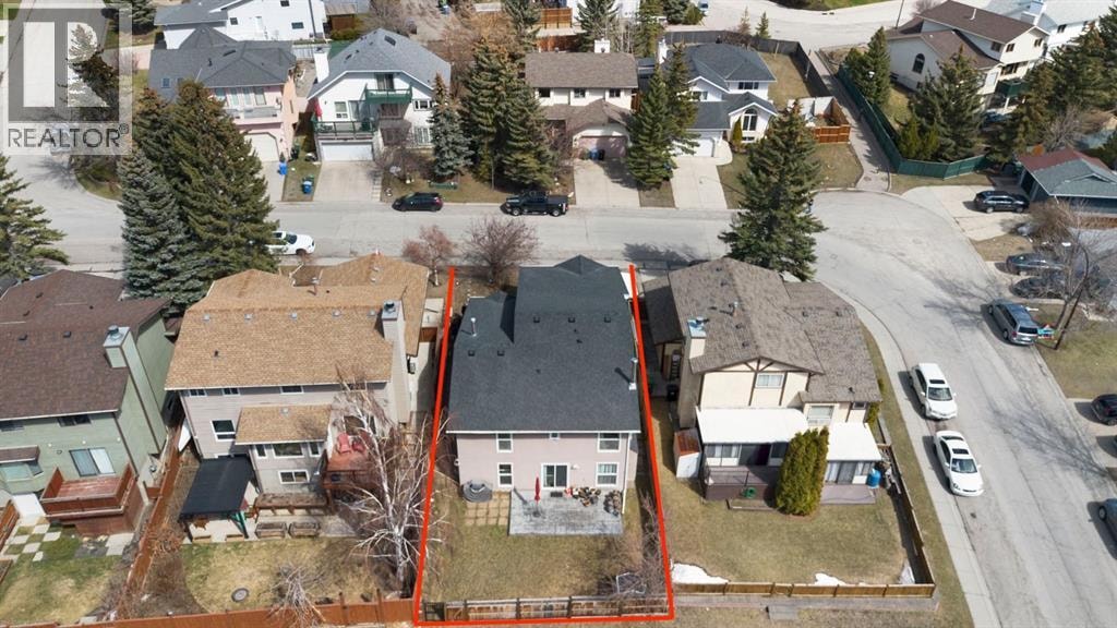 8 Hawkfield Crescent NW — photo 35