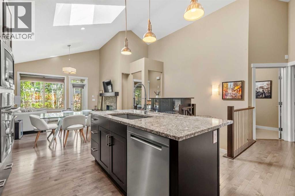 63 Cortina Villas SW — photo 18