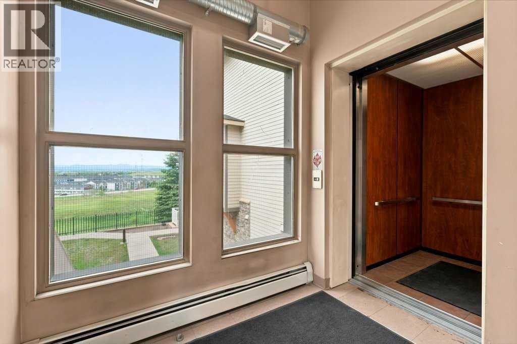 13, 148 Rockyledge View NW — photo 35