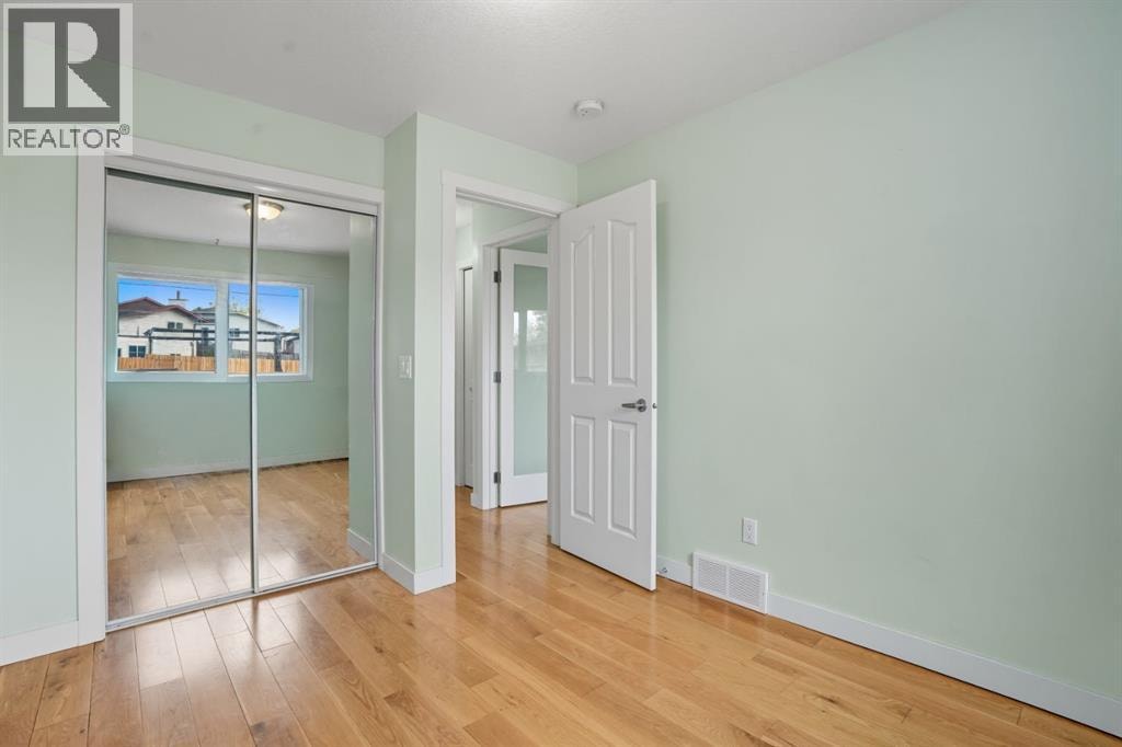 108 Falchurch Crescent NE — photo 13