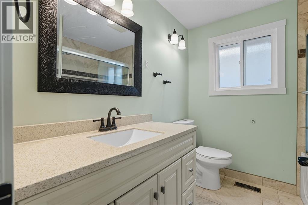 108 Falchurch Crescent NE — photo 17