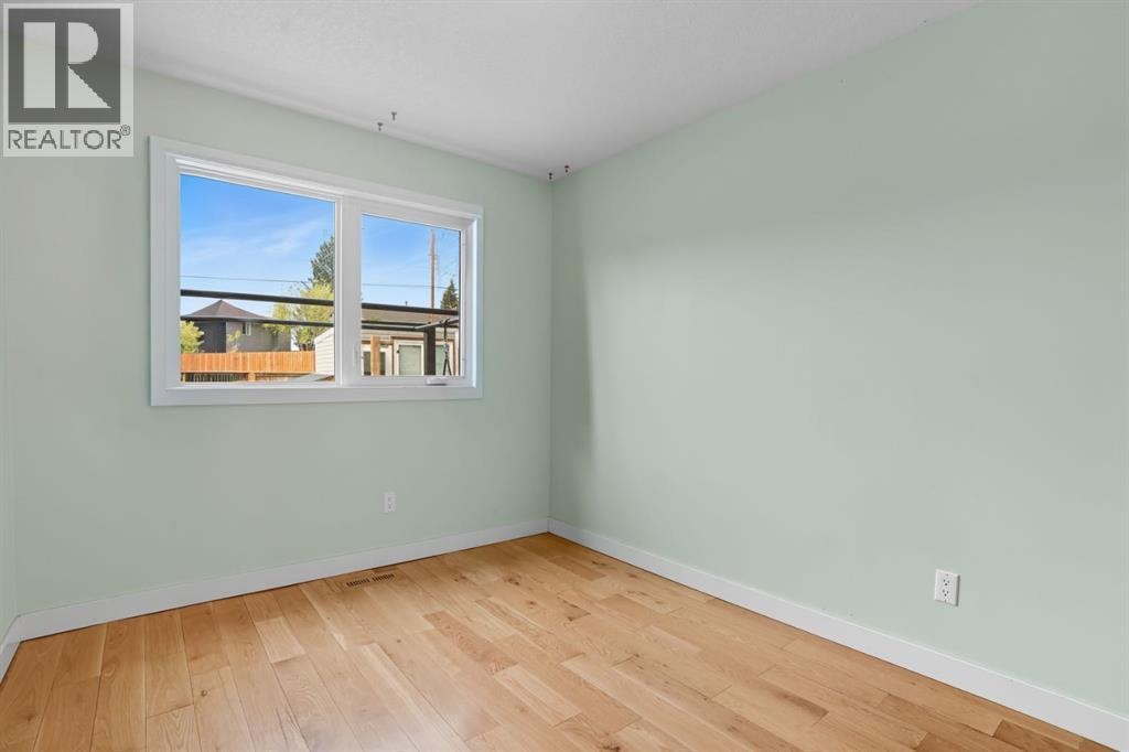108 Falchurch Crescent NE — photo 14