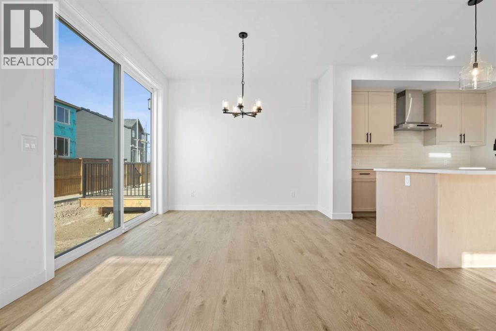 571 Buffaloberry Manor SE — photo 15