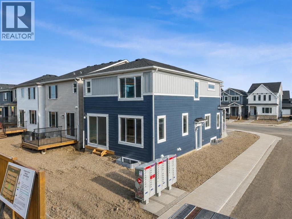 571 Buffaloberry Manor SE — photo 32