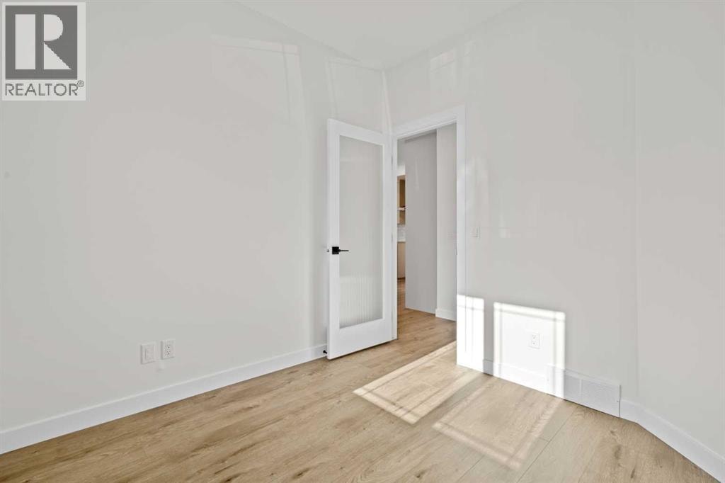 571 Buffaloberry Manor SE — photo 16