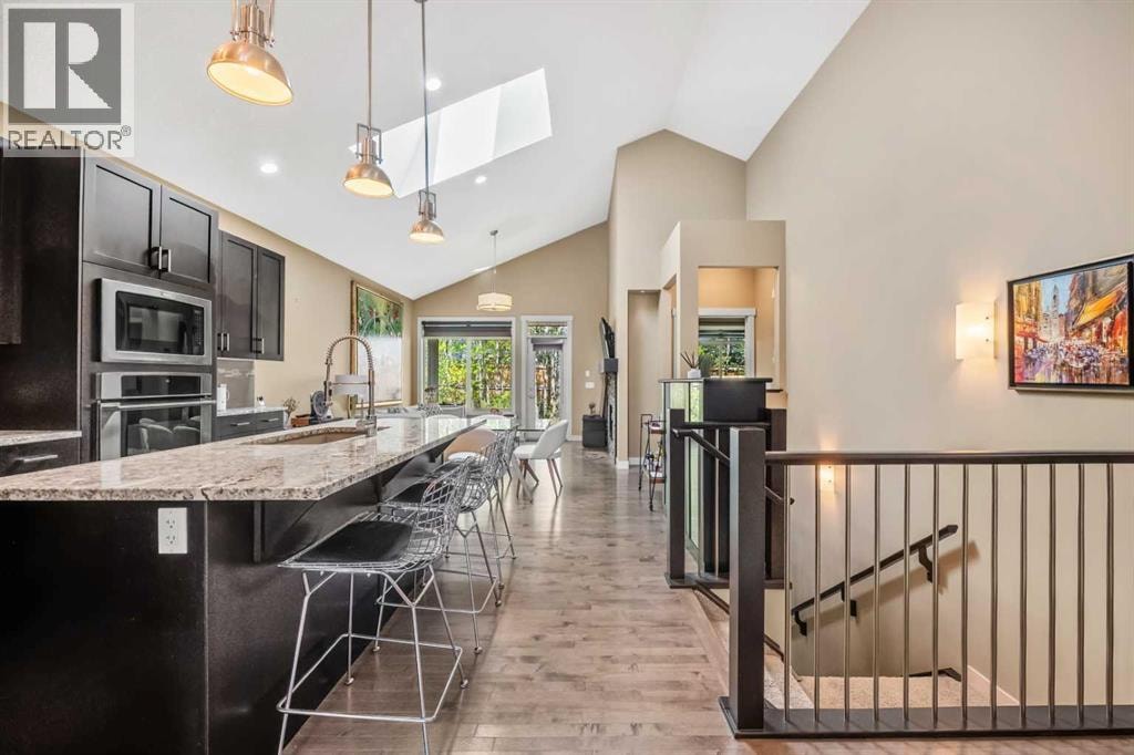 63 Cortina Villas SW — photo 2