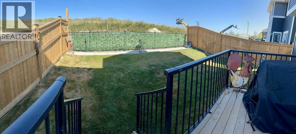 163 Sundown Crescent — photo 32