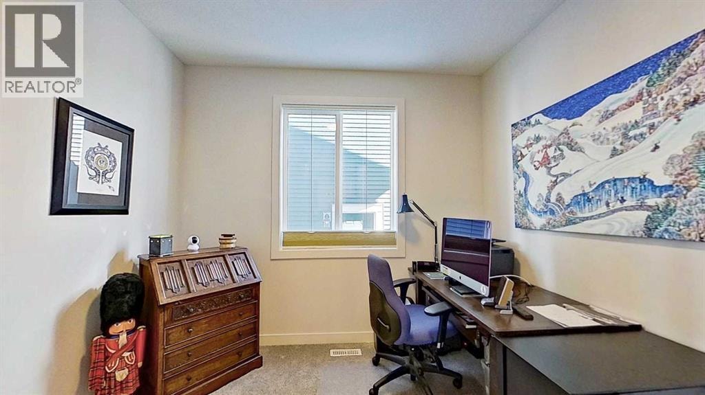 163 Sundown Crescent — photo 13
