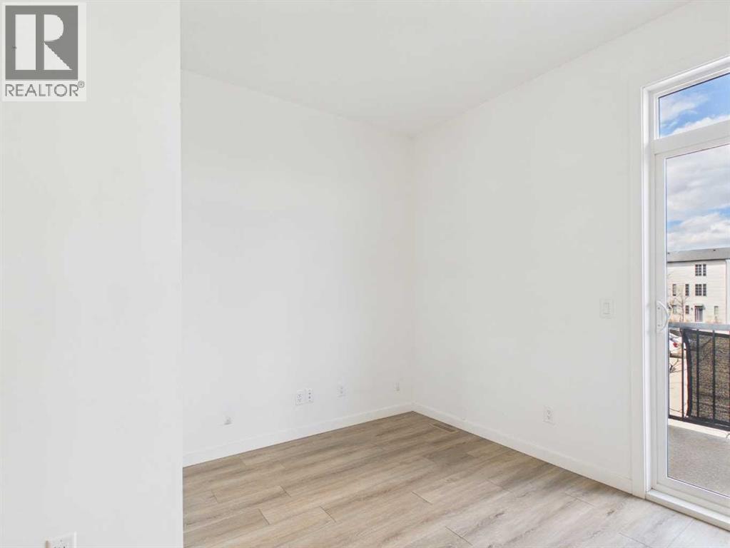 2480 210 Avenue SE — photo 19