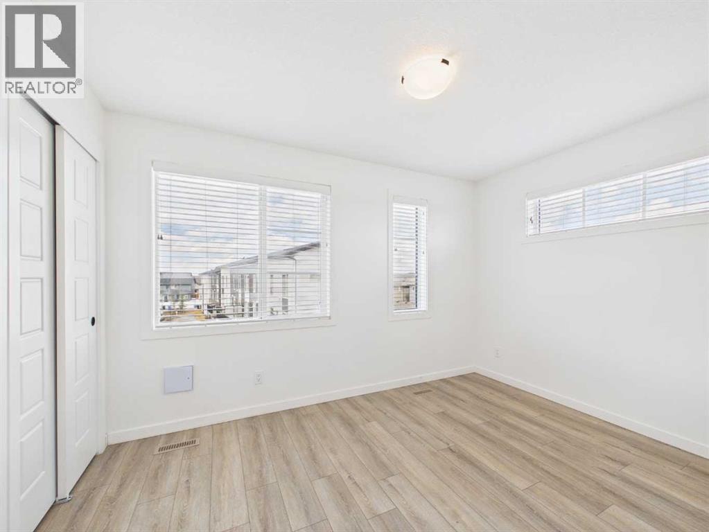2480 210 Avenue SE — photo 25